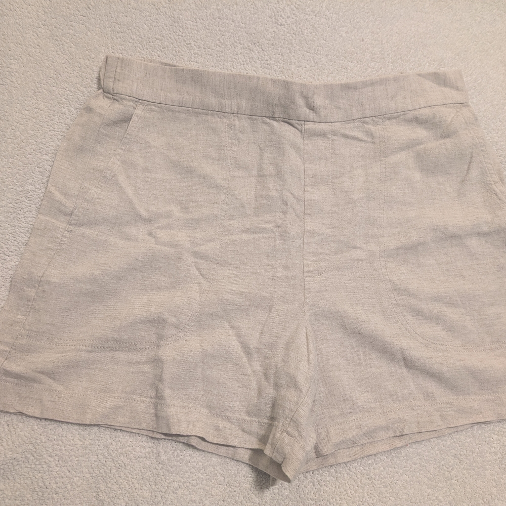 Women's Beige Linen Shorts